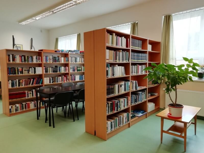 Szilvásvárad Könyvtári, Információs és Közösségi Hely